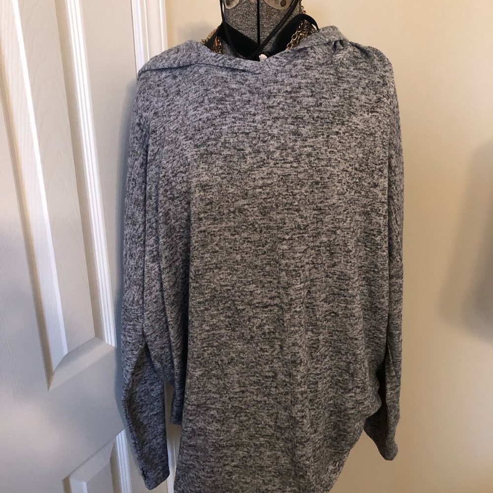 Women’s Old Navy Pullover